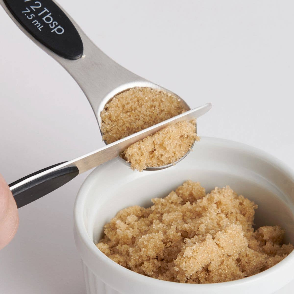 Magnetic Measuring Spoons With Leveler