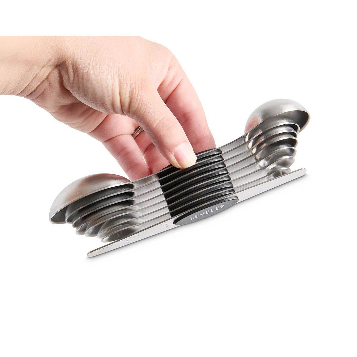 Magnetic Measuring Spoons With Leveler
