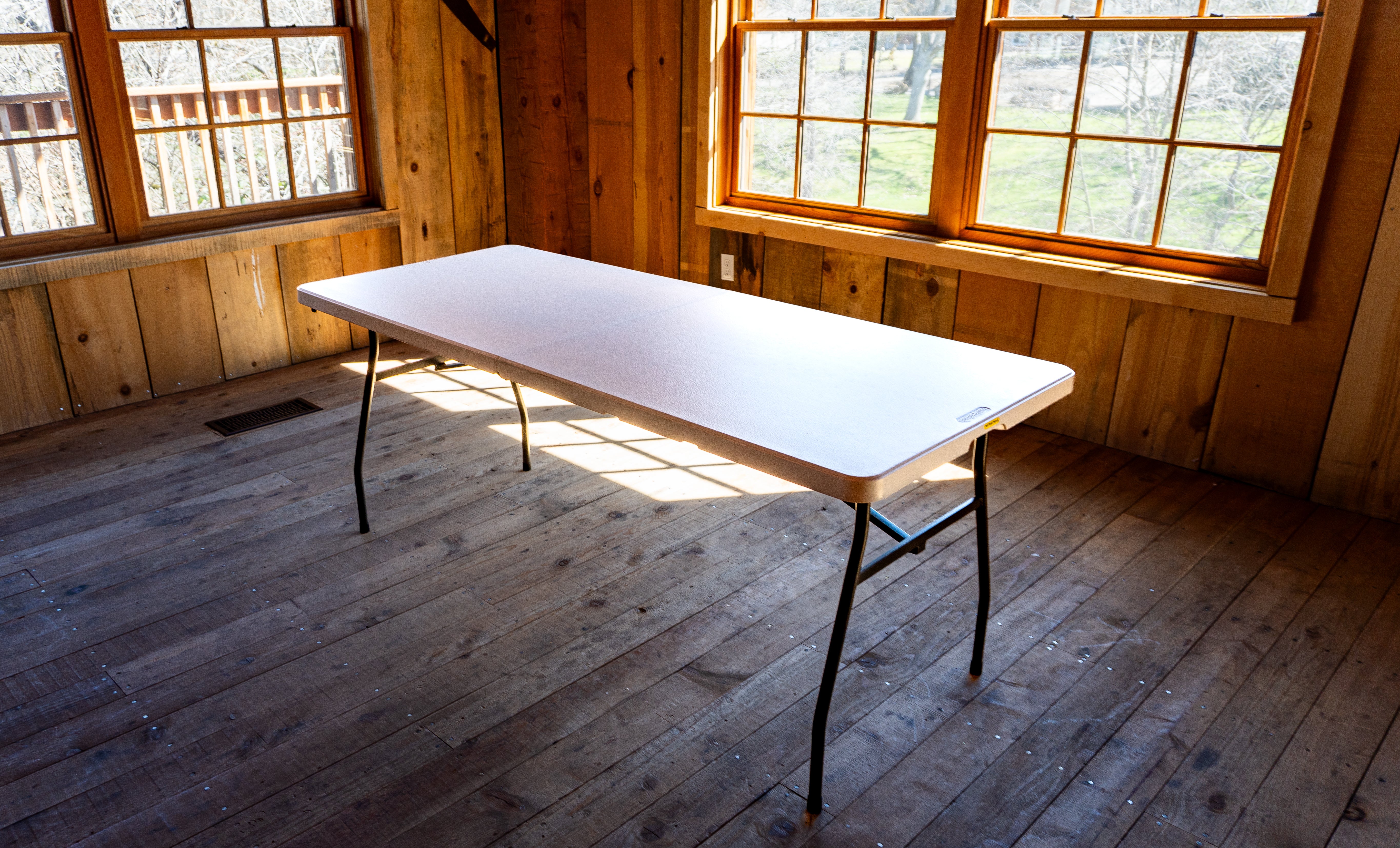 6 Foot Table Rental – Butte Creek Mill