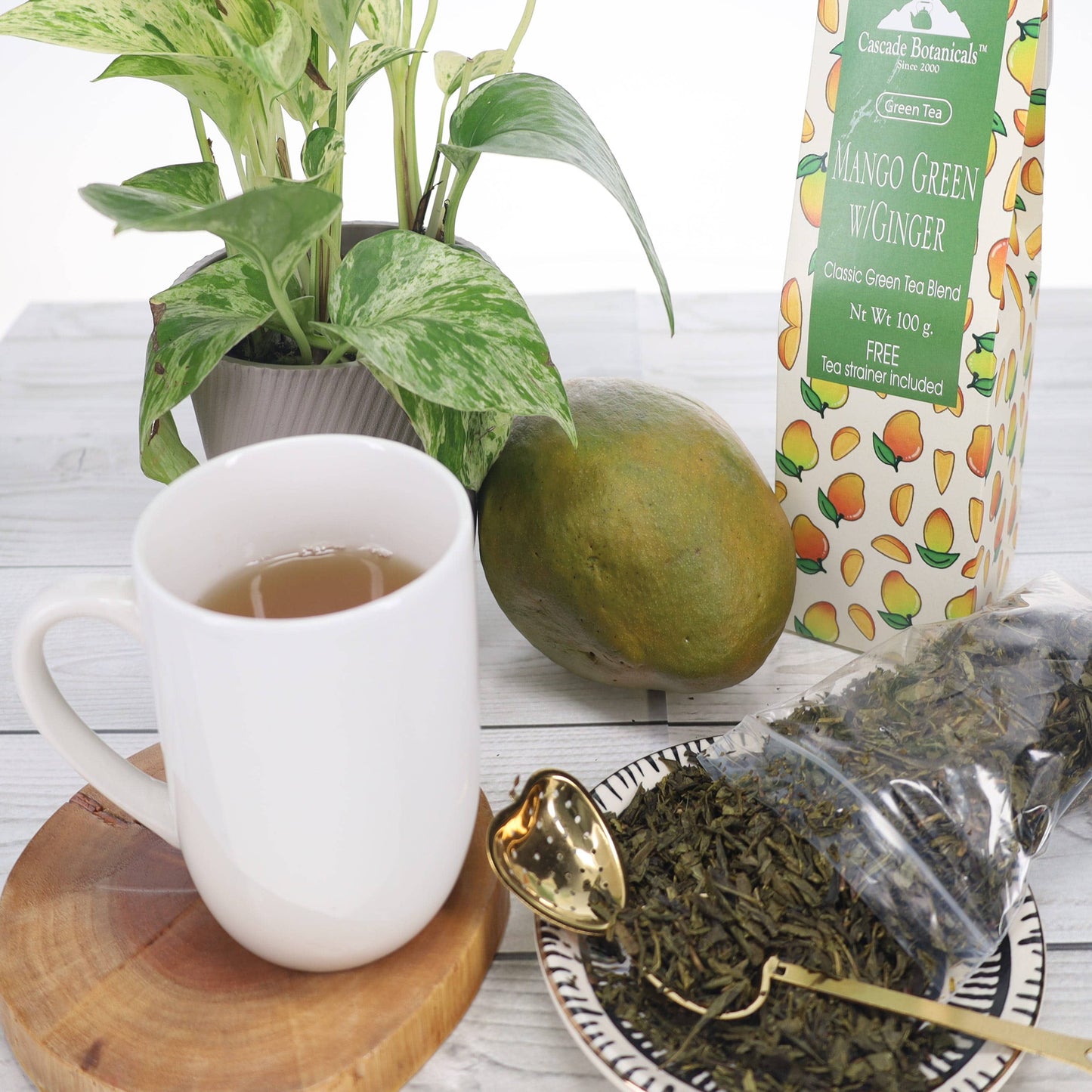 Green Loose Tea Gift Box, Classic Flavors, FREE STRAINER: Mango Green