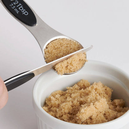 Magnetic Measuring Spoons With Leveler